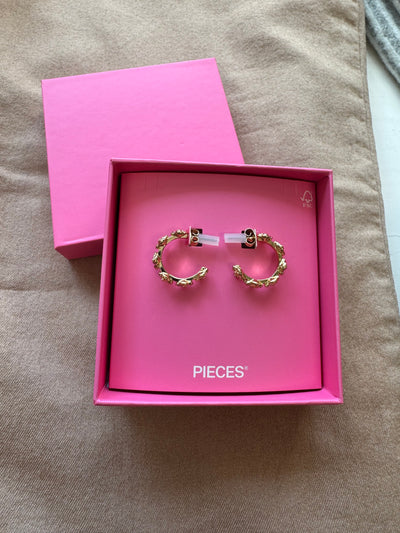 Taila earring