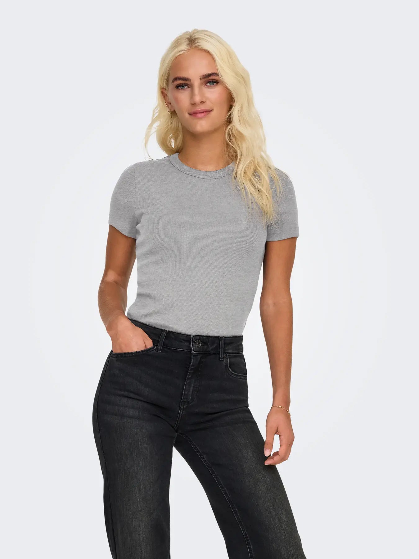 Val ss o-neck top