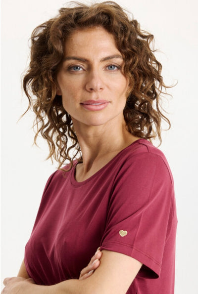 Nina T-shirt