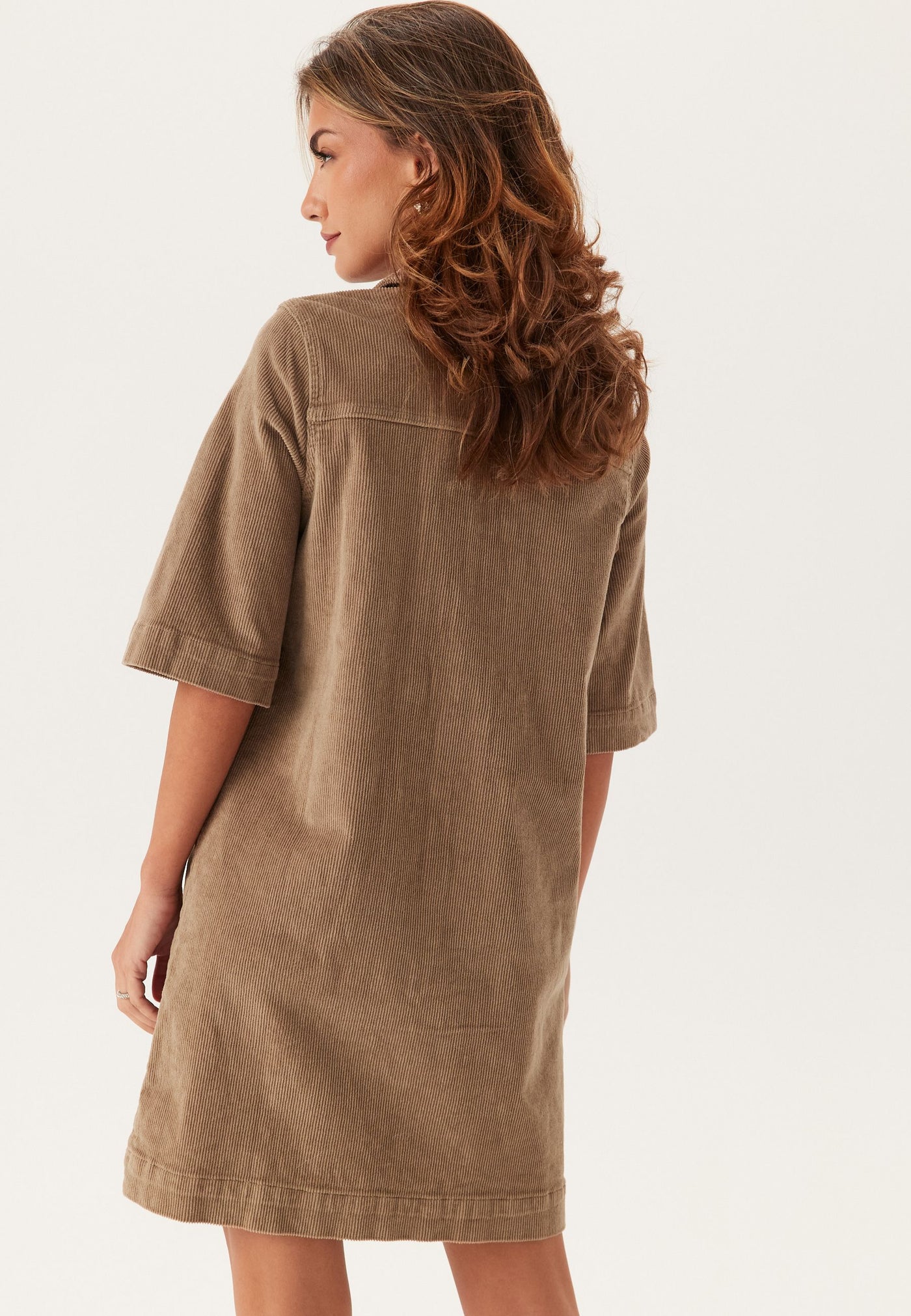 Fenja short corduroy dress