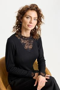Yvonne T-shirt