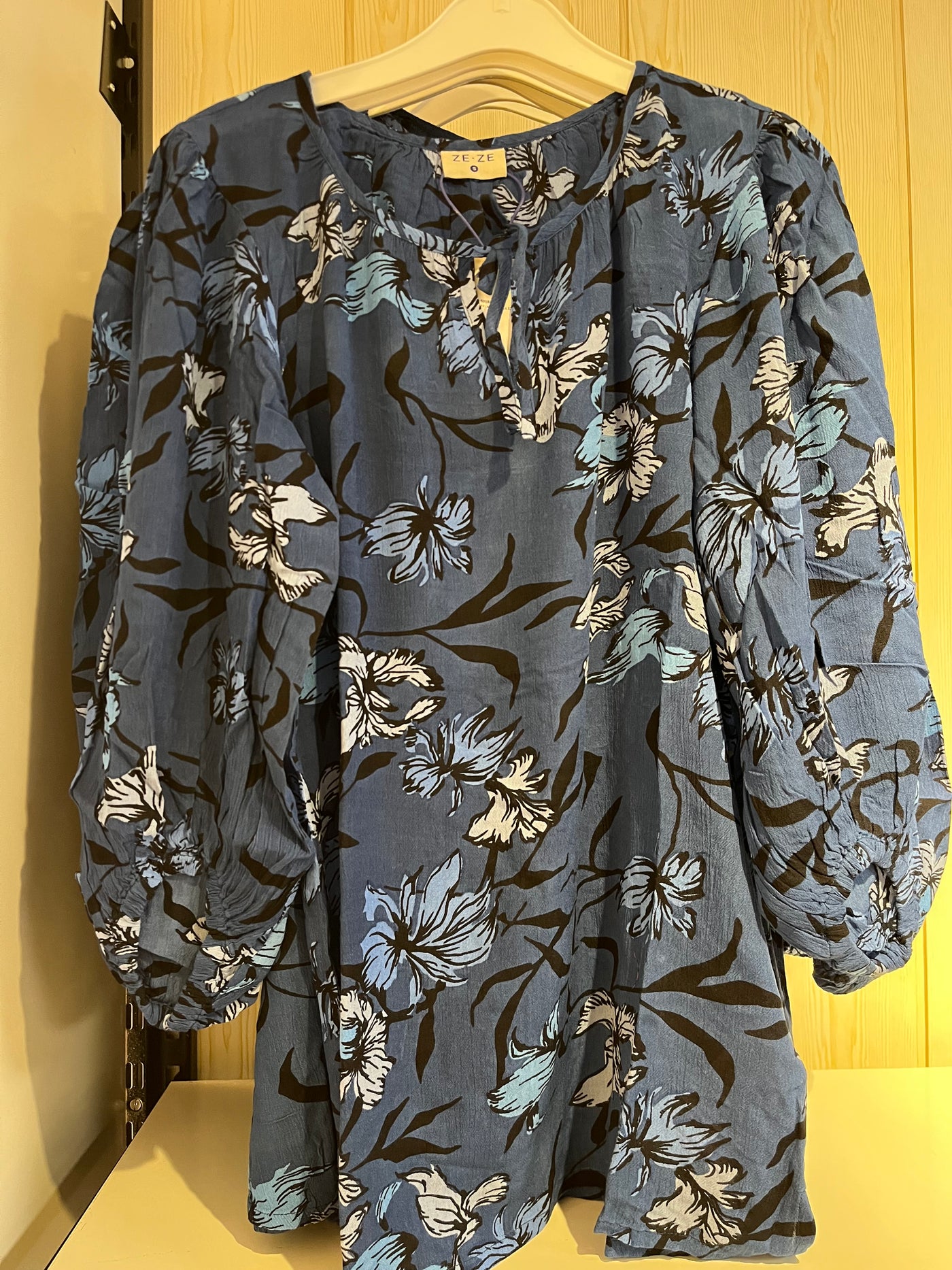 Anabella blouse