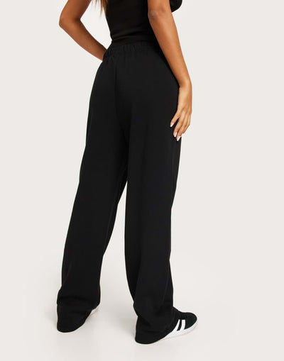 Chilli wide sweat pant Svart