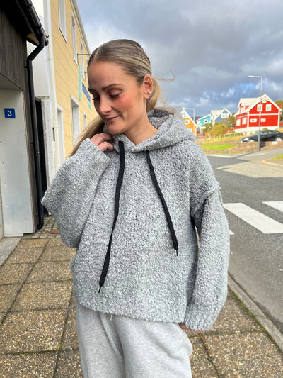 Yael knit hoodie